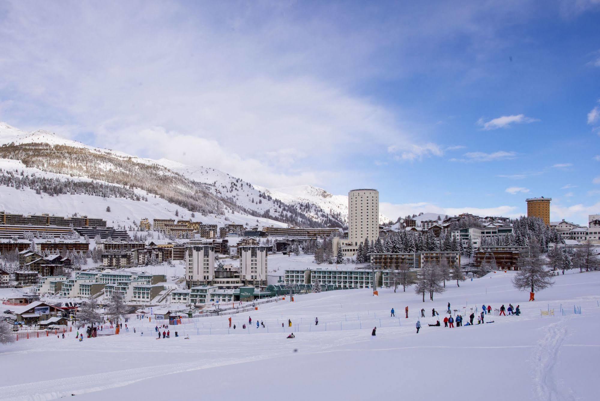 Olimpic Village Th Sestriere Apartments Zewnętrze zdjęcie