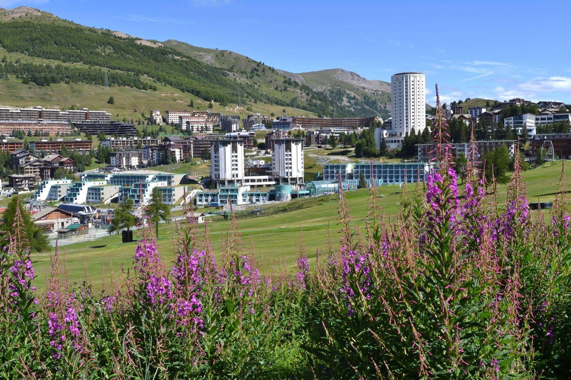 Olimpic Village Th Sestriere Apartments Zewnętrze zdjęcie